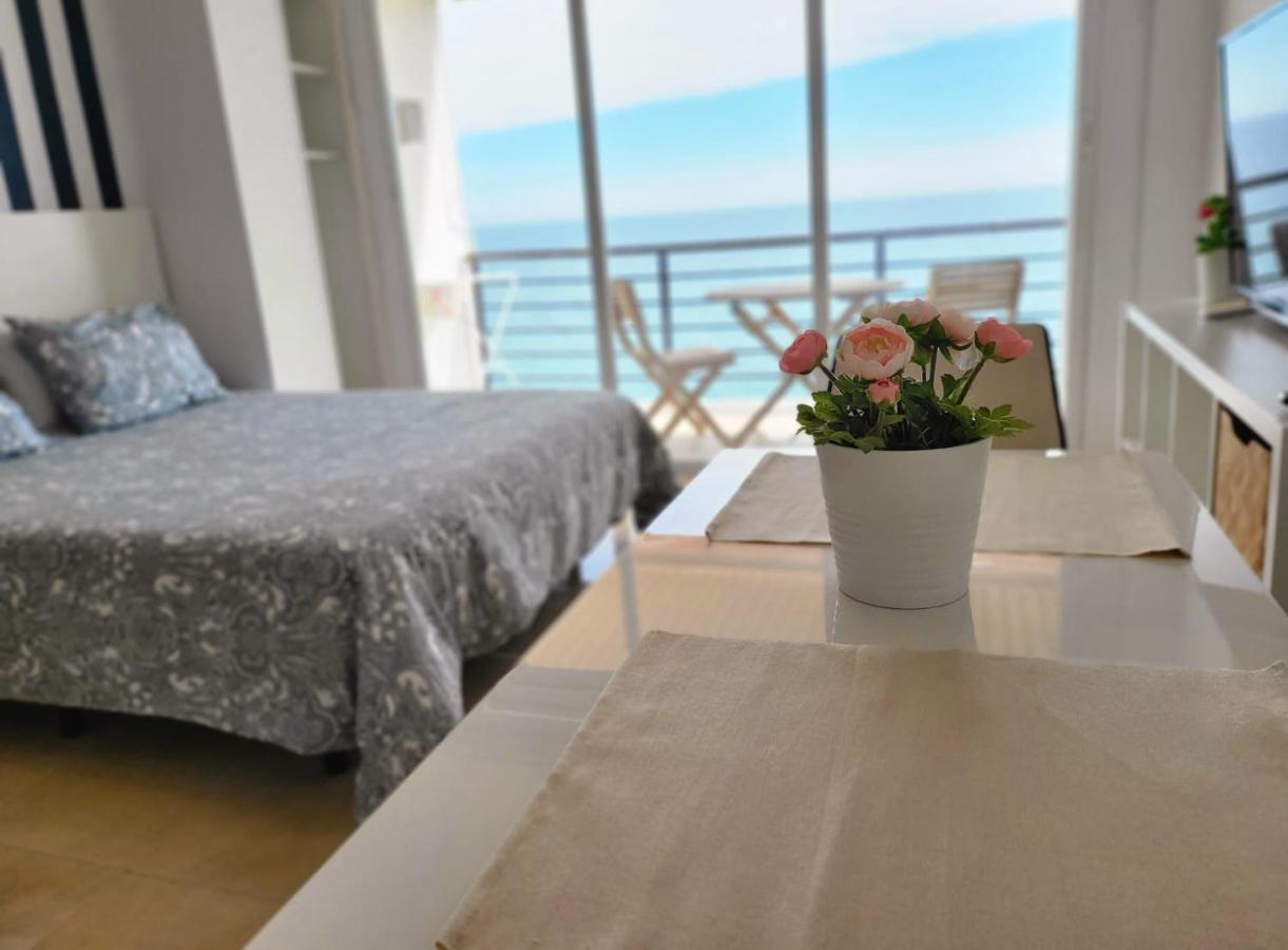 El Espigon De Santa Clara Apartment Torremolinos Ngoại thất bức ảnh