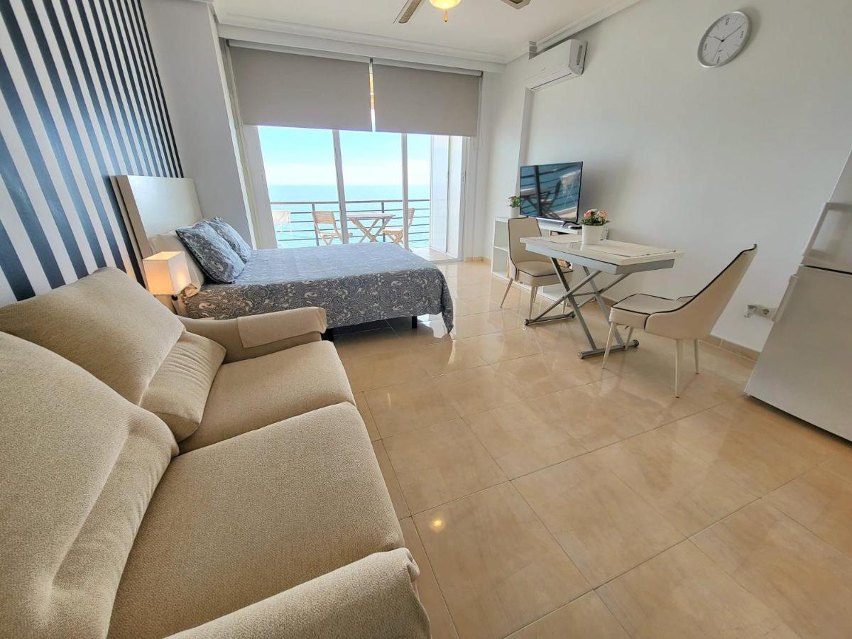 El Espigon De Santa Clara Apartment Torremolinos Ngoại thất bức ảnh